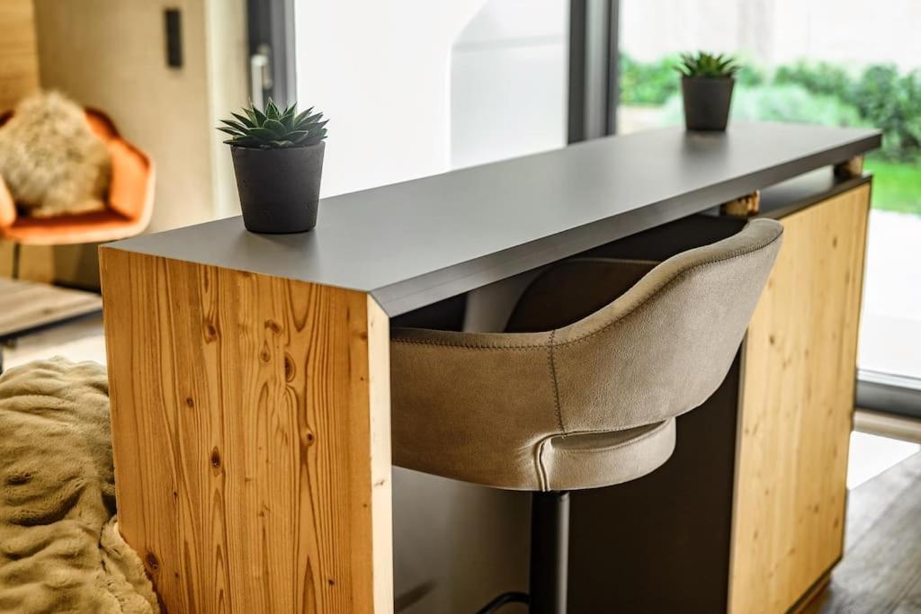 Luxurioese Ferienwohnung Seelage フリードリヒスハーフェン エクステリア 写真